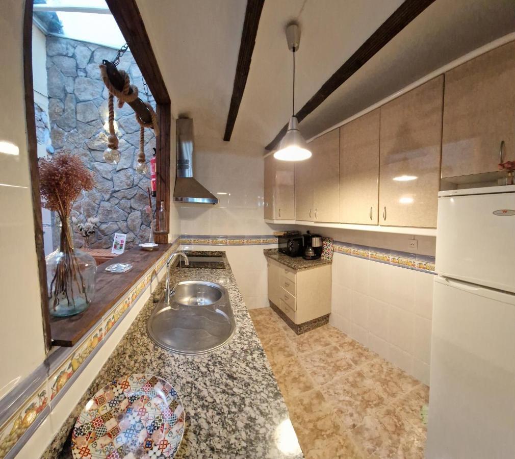 Casa Cuartel El Gastor